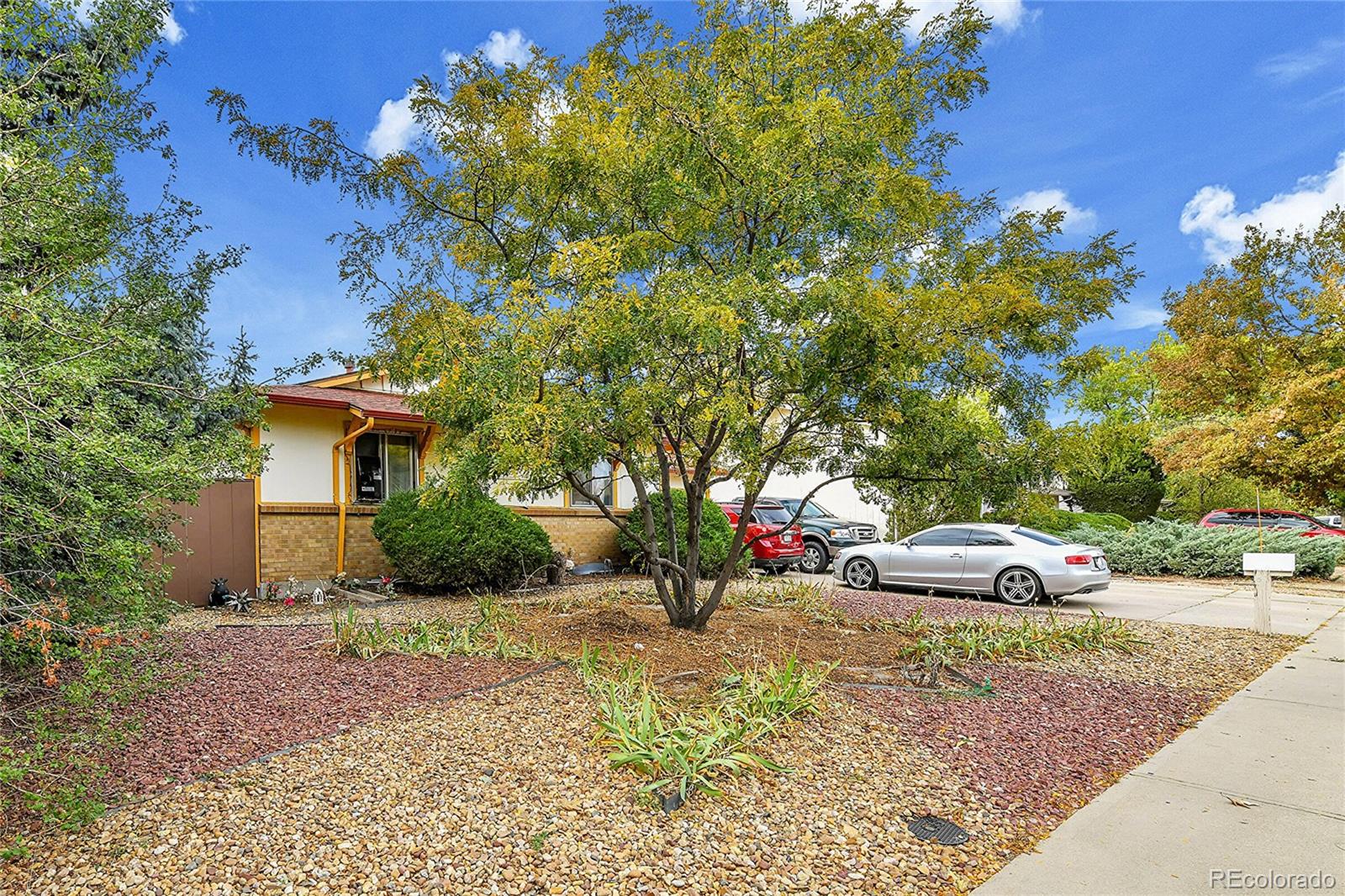 MLS Image #2 for 1669 s uvalda street,aurora, Colorado