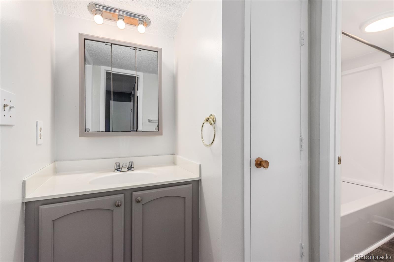 MLS Image #16 for 5300 e cherry creek south drive 428,denver, Colorado