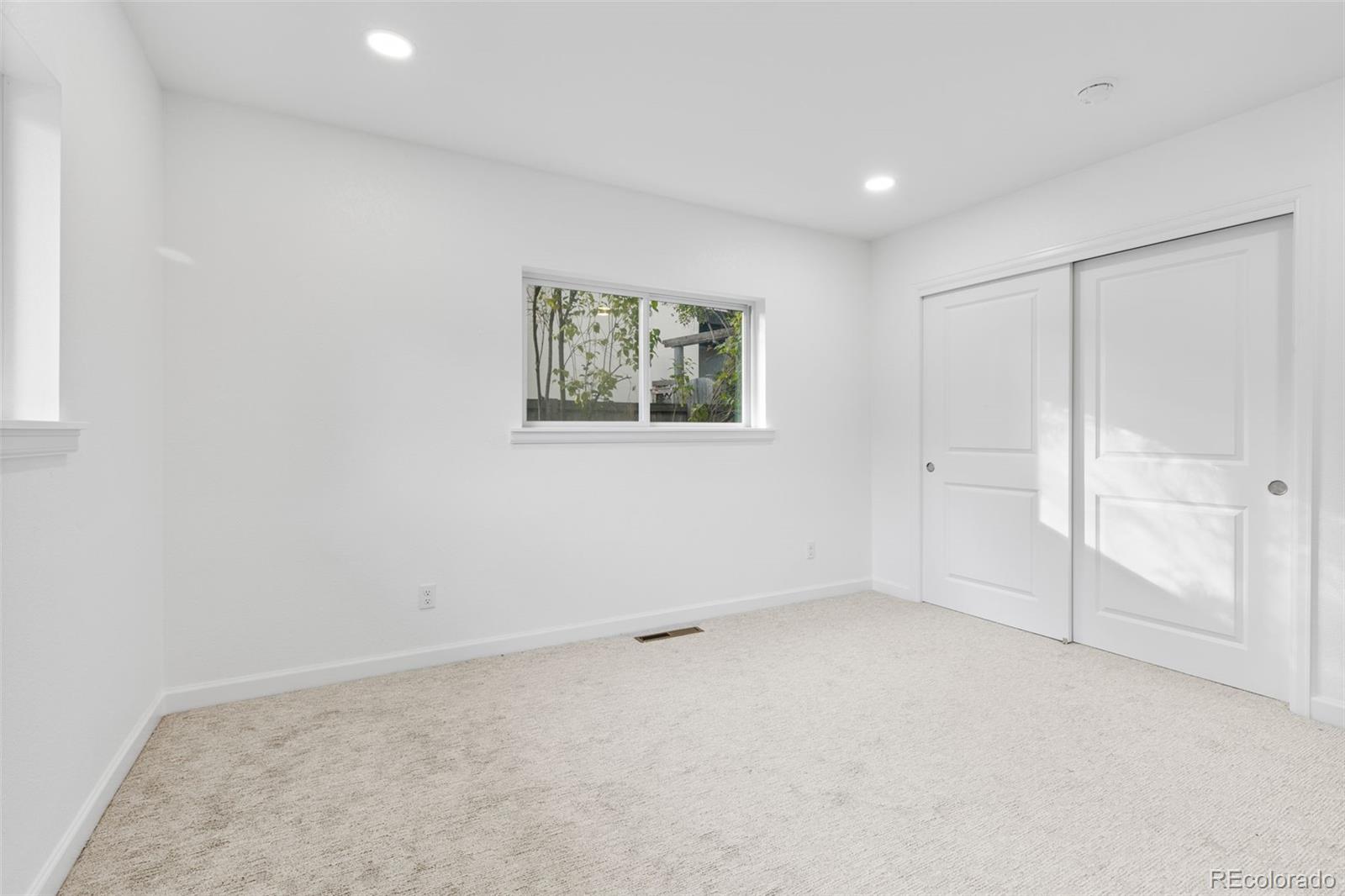 MLS Image #22 for 545 s harrison lane,denver, Colorado