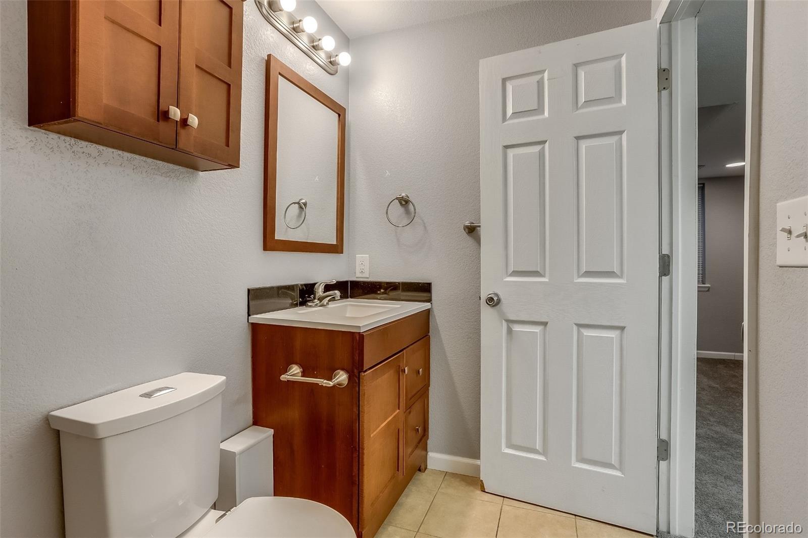 MLS Image #18 for 3913 w kenyon avenue,denver, Colorado