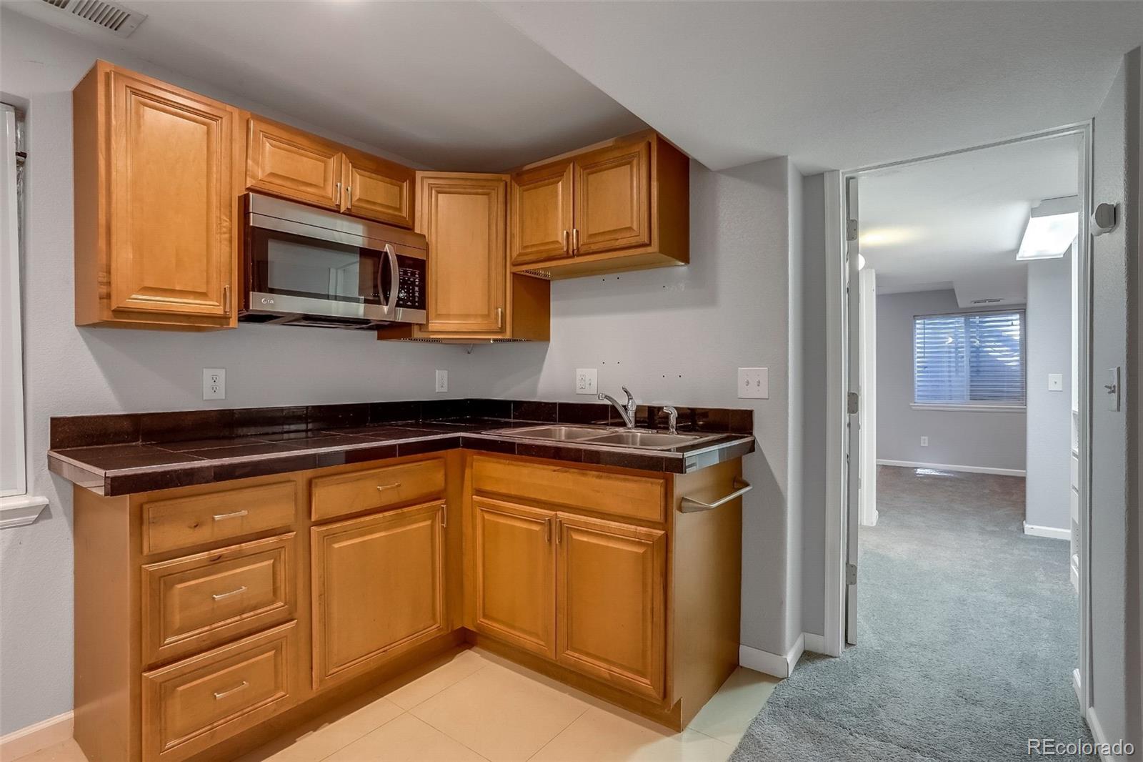 MLS Image #19 for 3913 w kenyon avenue,denver, Colorado