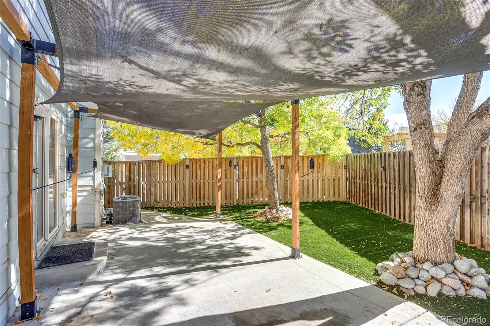 MLS Image #23 for 3913 w kenyon avenue,denver, Colorado