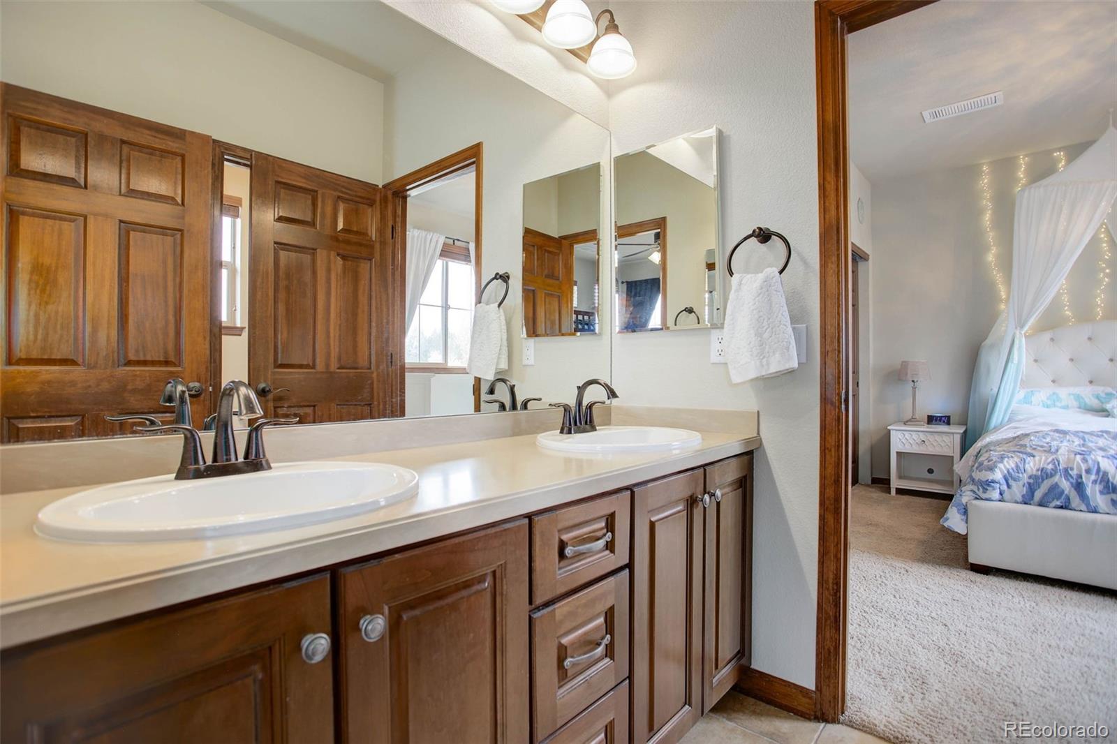 MLS Image #19 for 25652 e indore drive,aurora, Colorado