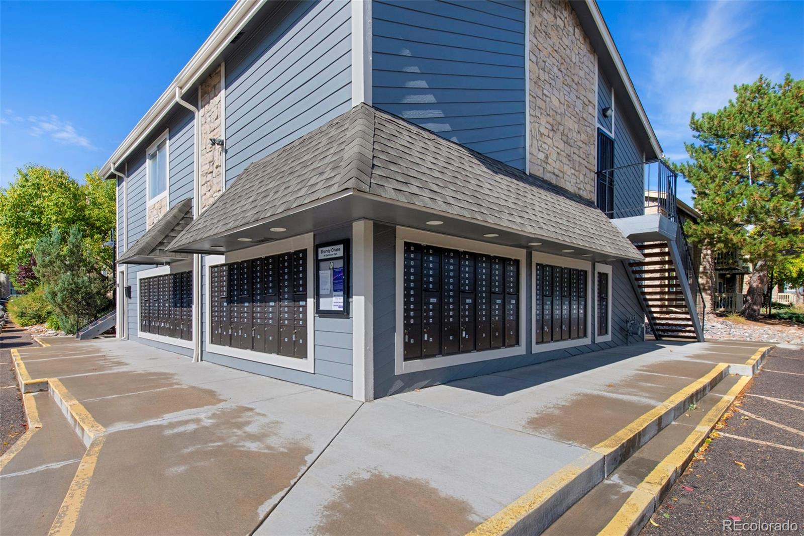 MLS Image #15 for 4400 s quebec street,denver, Colorado