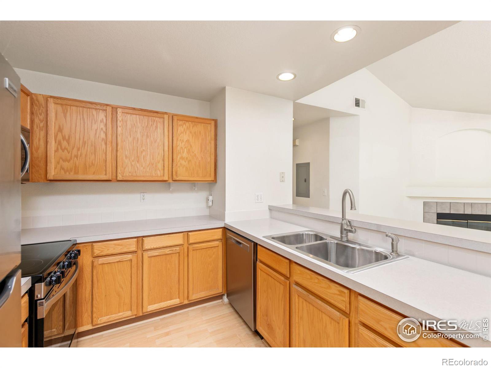 MLS Image #7 for 5225  white willow drive,fort collins, Colorado