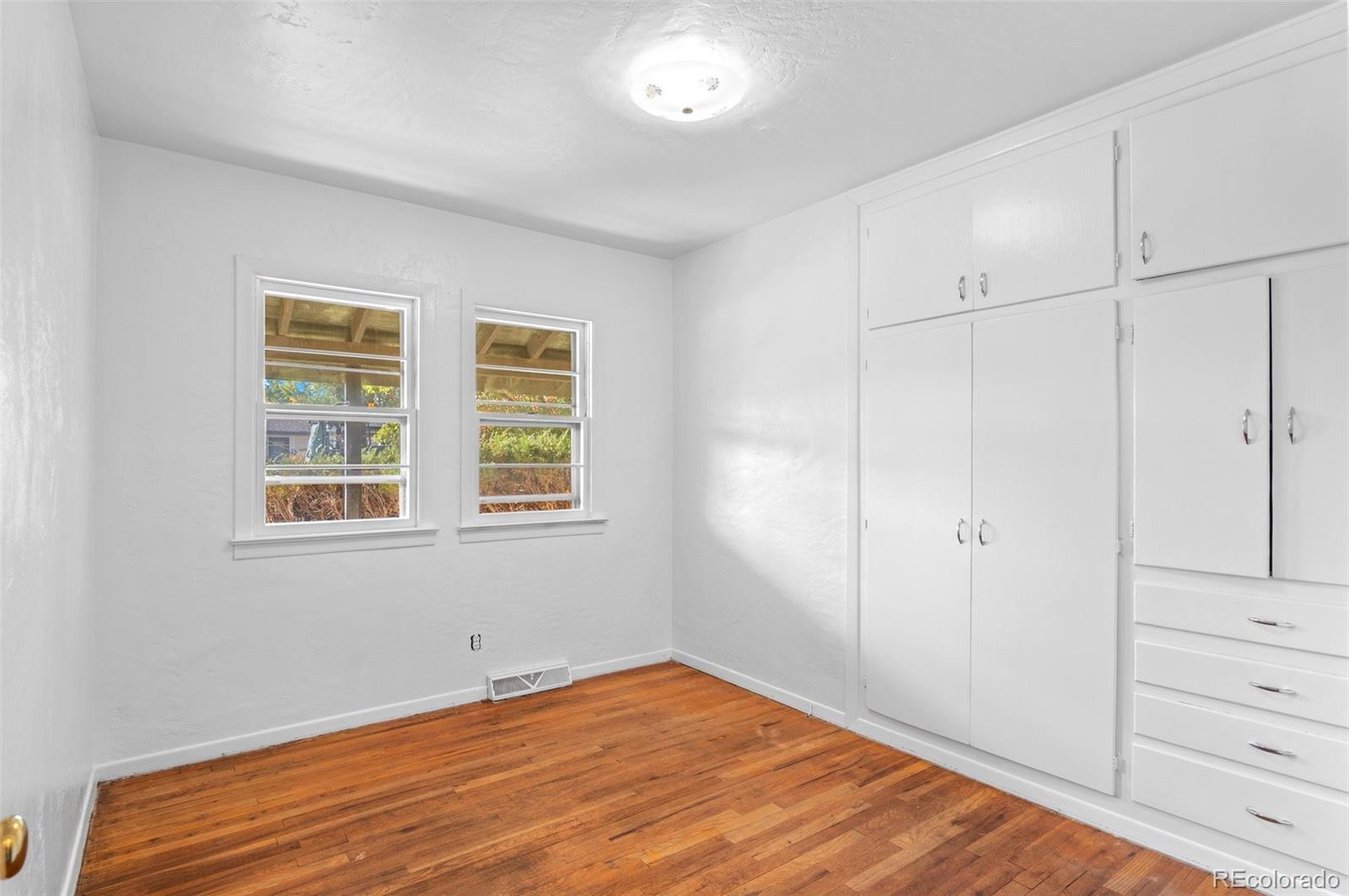 MLS Image #19 for 1565 s mabry way,denver, Colorado