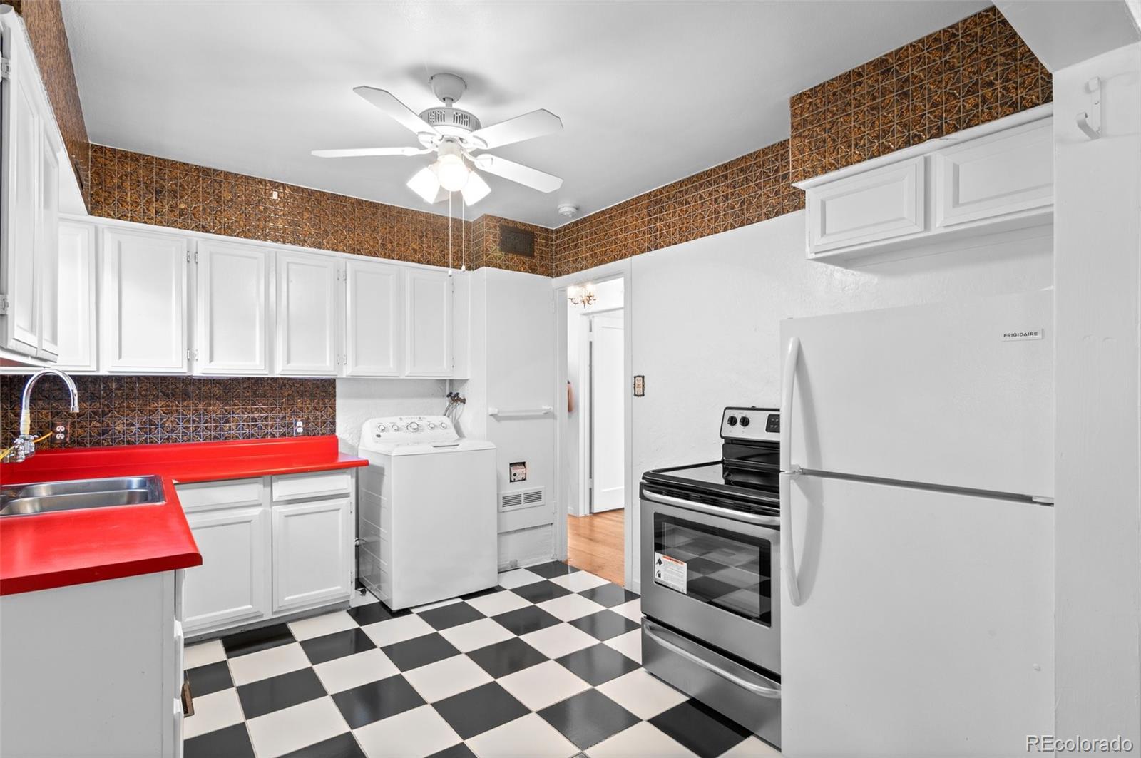 MLS Image #9 for 1565 s mabry way,denver, Colorado