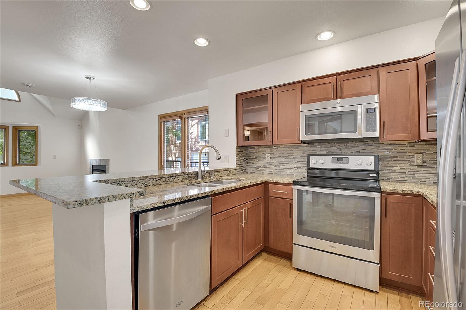 MLS Image #17 for 170 s jackson street,denver, Colorado