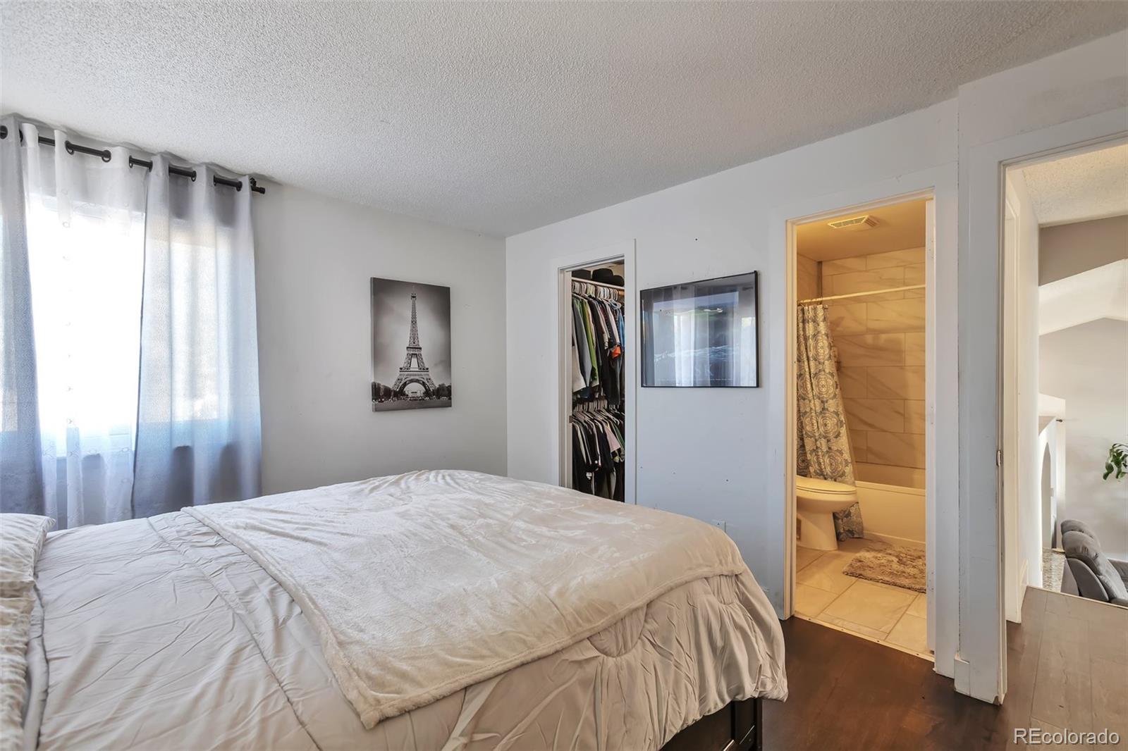 MLS Image #14 for 21111 e 43rd avenue,denver, Colorado