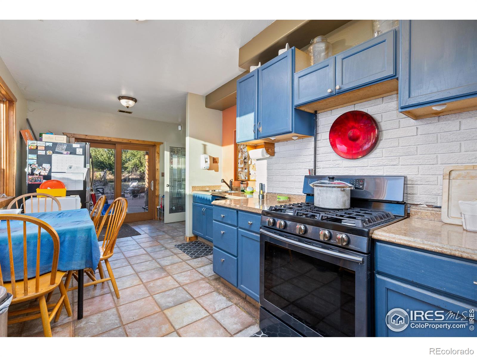 MLS Image #16 for 1600  17th avenue,longmont, Colorado