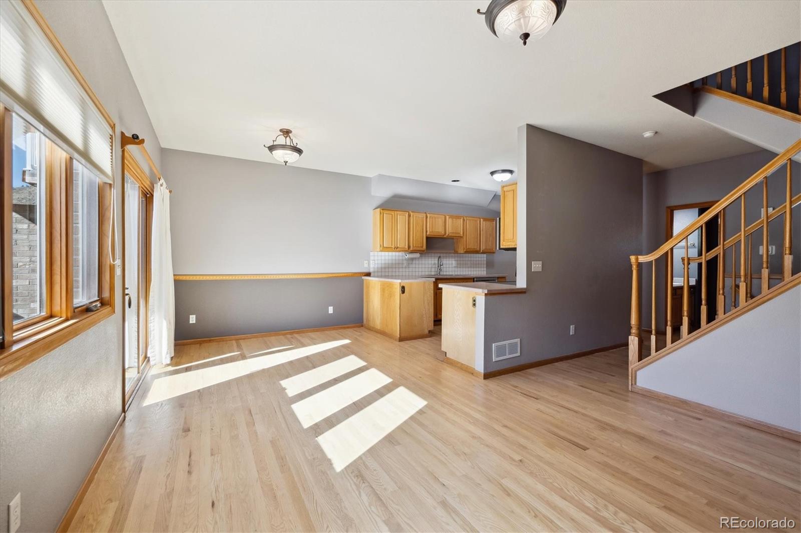 MLS Image #5 for 1104  maple street 4,golden, Colorado