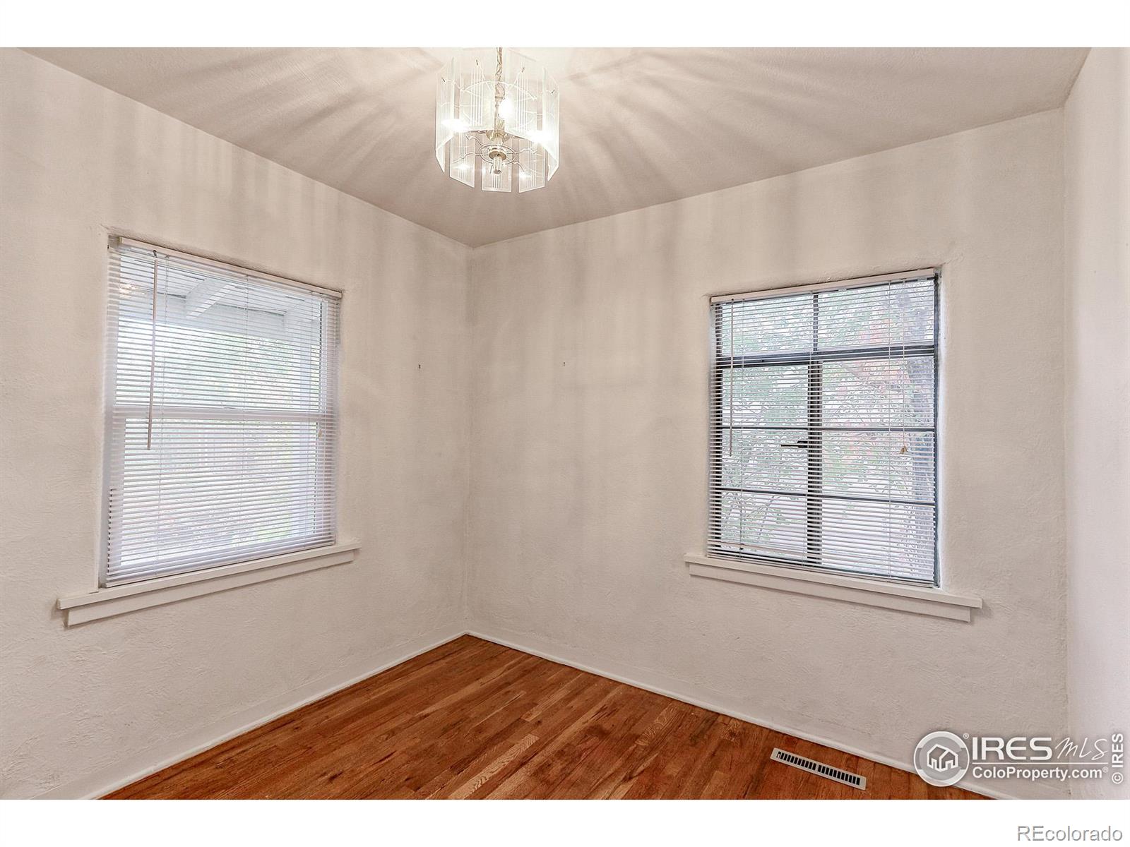 MLS Image #12 for 4925  decatur street,denver, Colorado