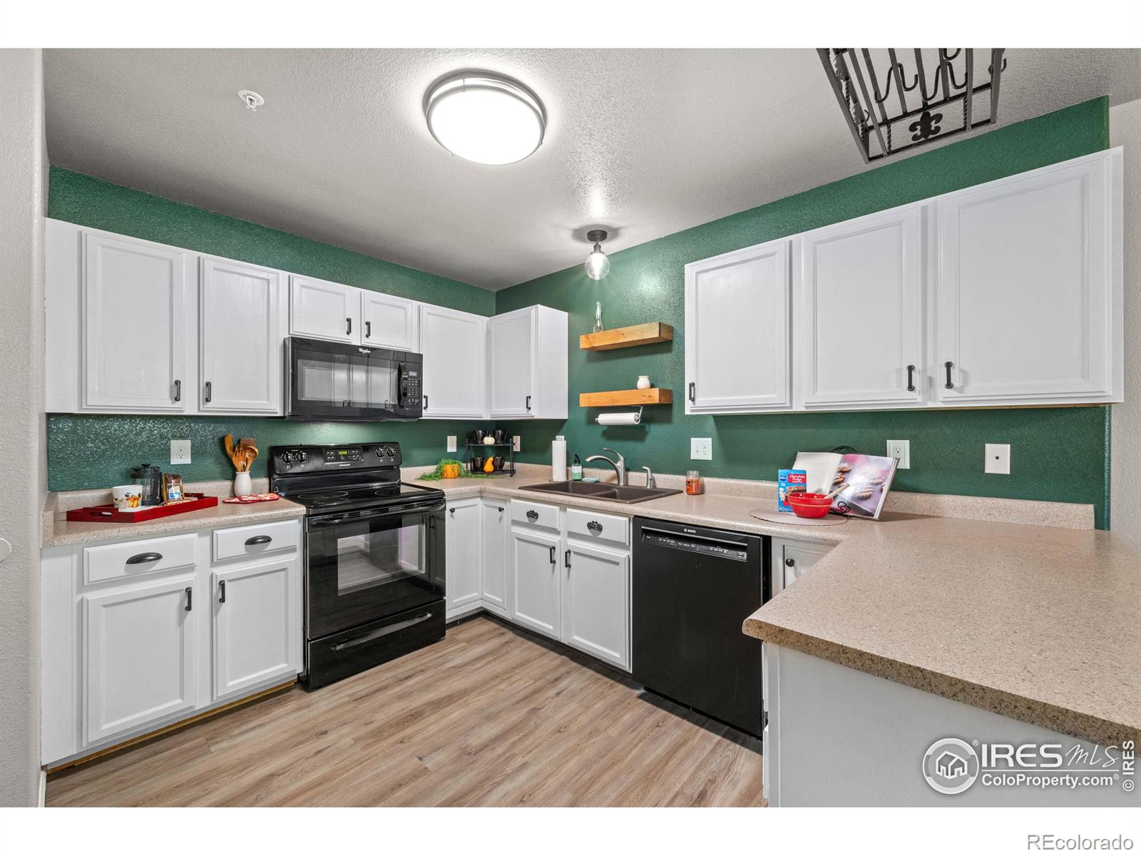 MLS Image #12 for 1601  great western drive,longmont, Colorado