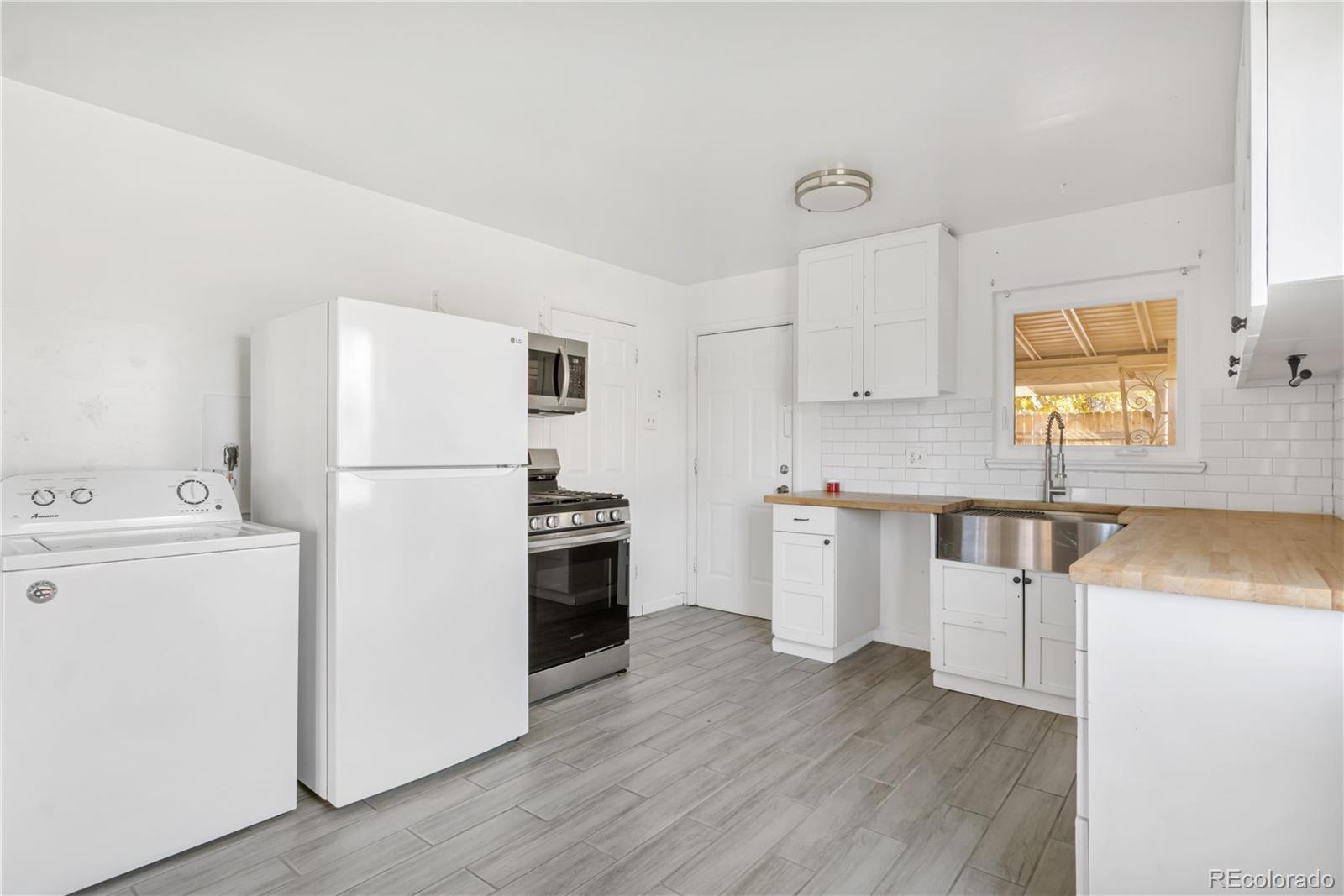 MLS Image #7 for 1575 s wolcott court,denver, Colorado