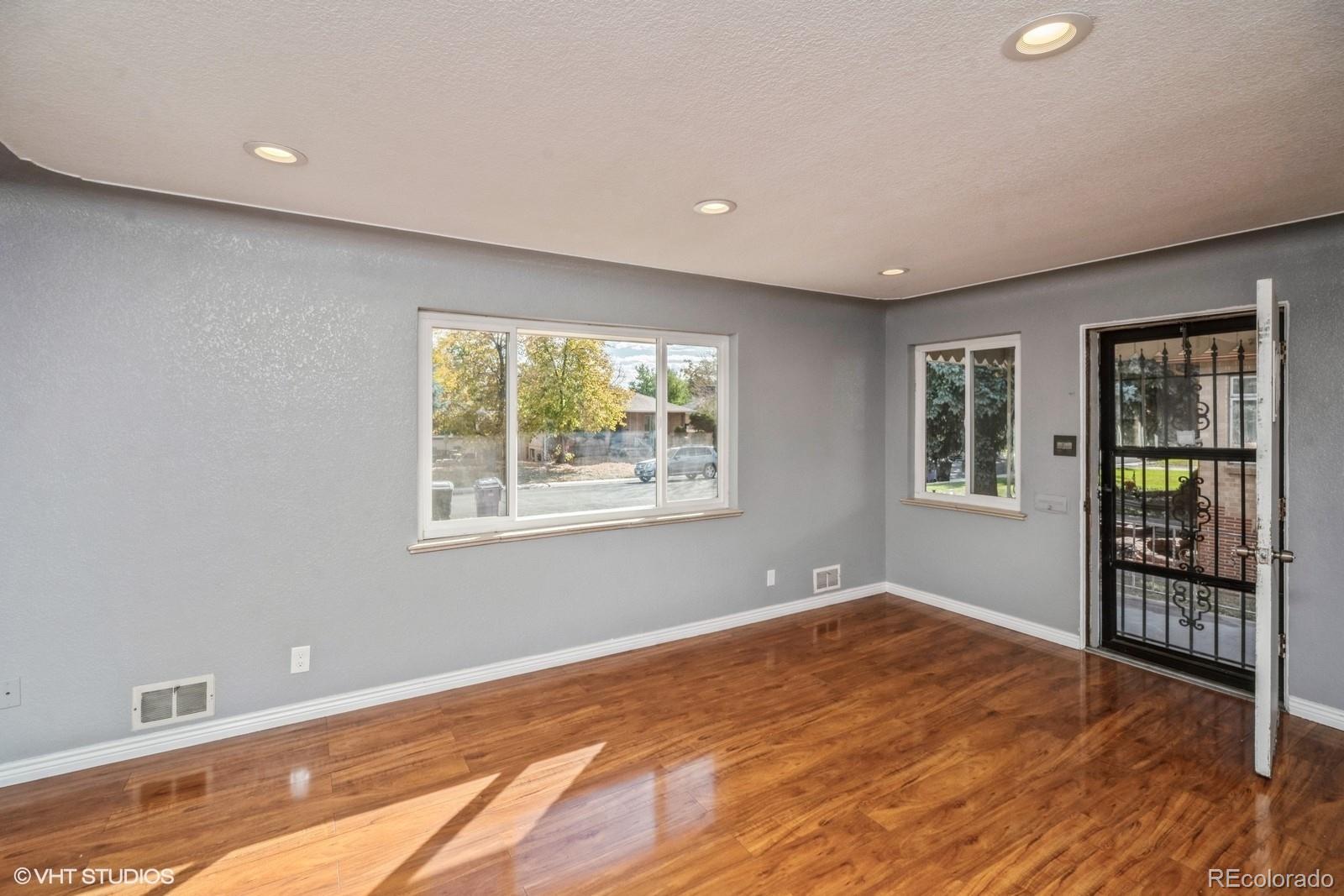 MLS Image #5 for 545  yates street,denver, Colorado