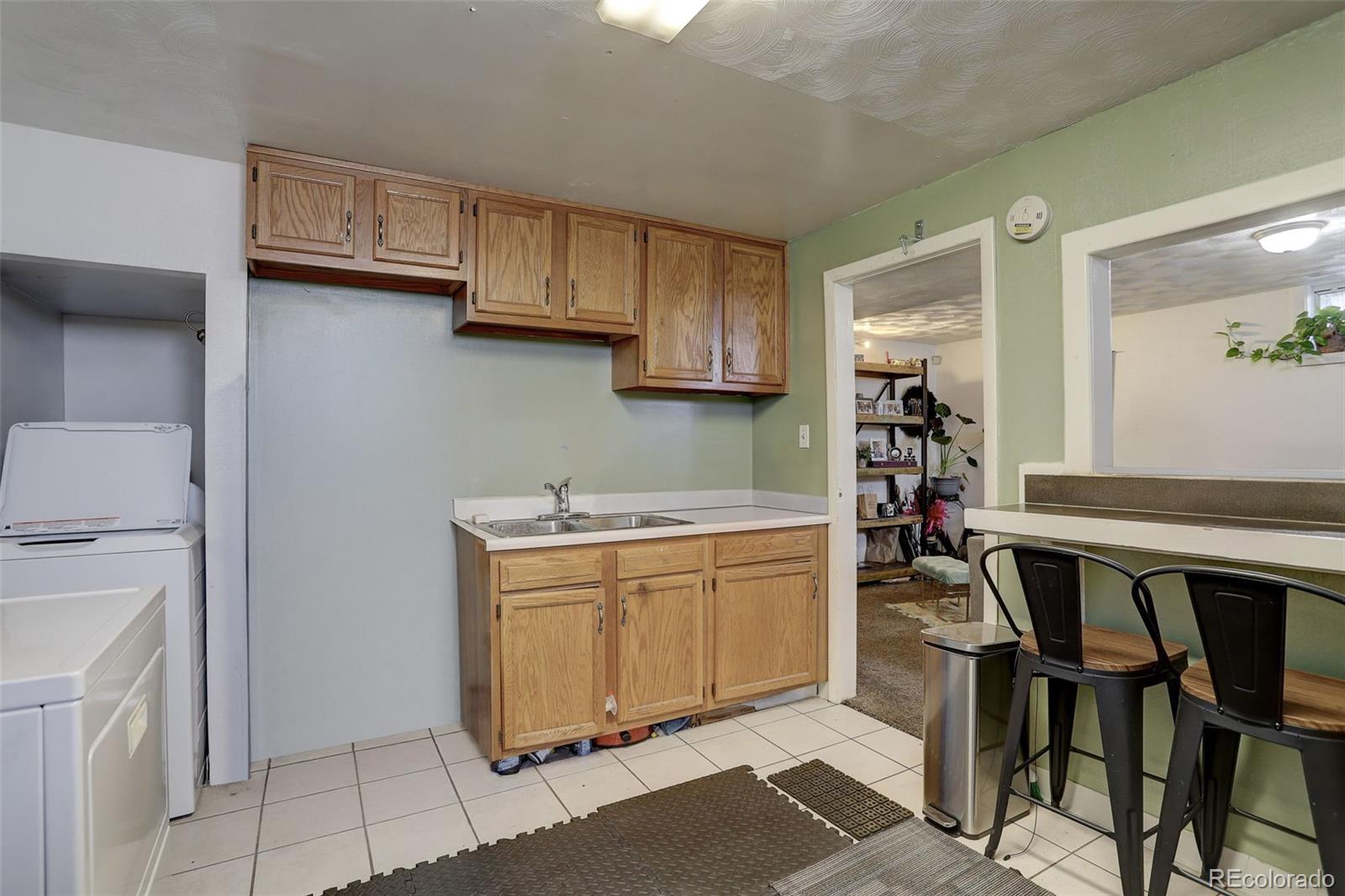 MLS Image #21 for 247 s meade street,denver, Colorado