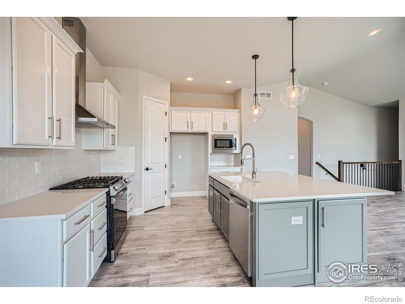 MLS Image #5 for 853  canoe birch drive,windsor, Colorado