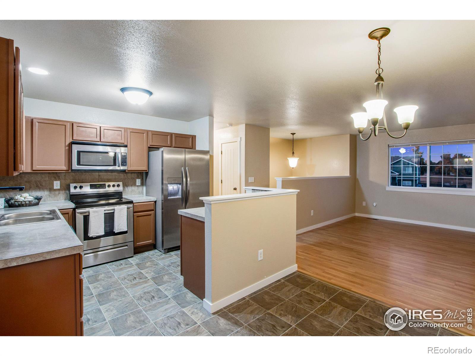 MLS Image #5 for 4824  everest place,greeley, Colorado