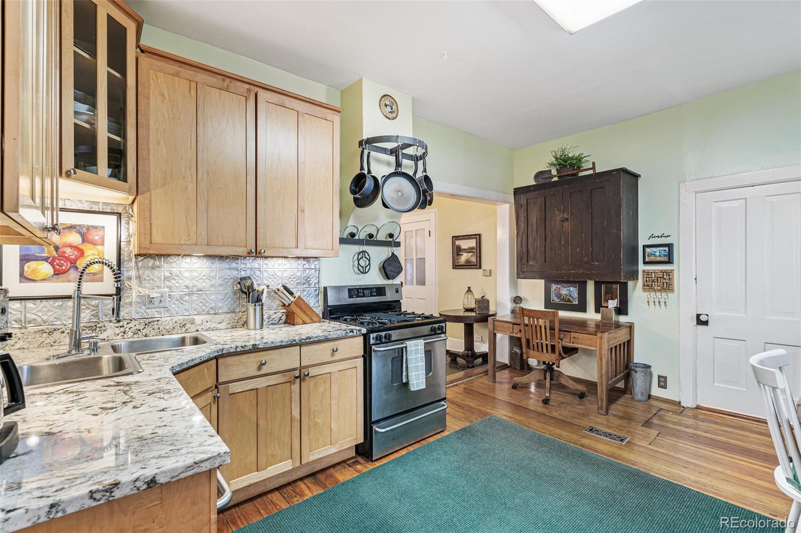 MLS Image #11 for 3139  umatilla street,denver, Colorado