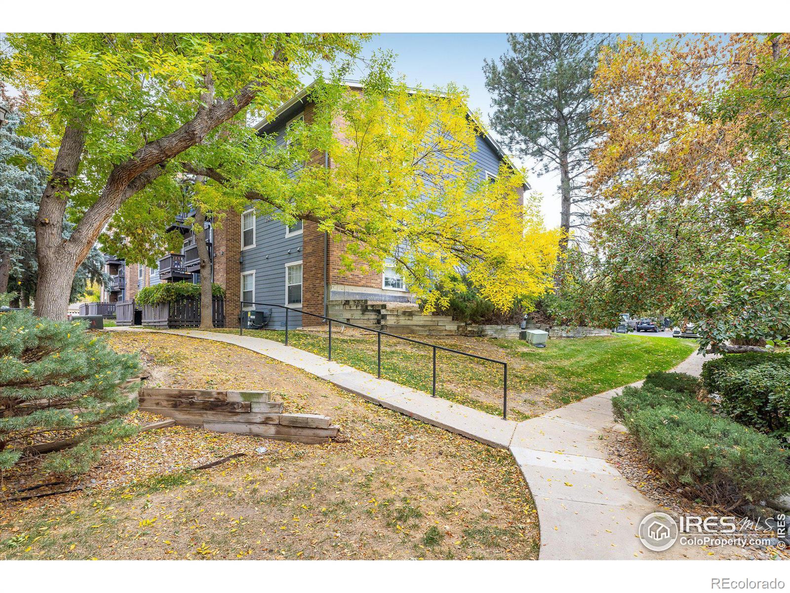 MLS Image #4 for 7881  allison way,arvada, Colorado