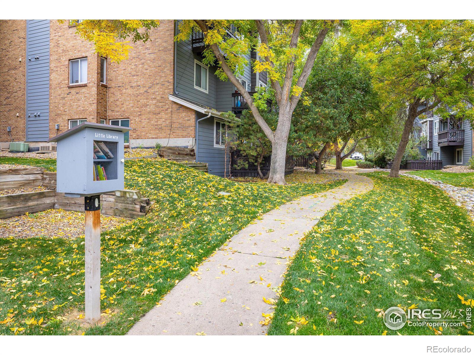 MLS Image #5 for 7881  allison way,arvada, Colorado