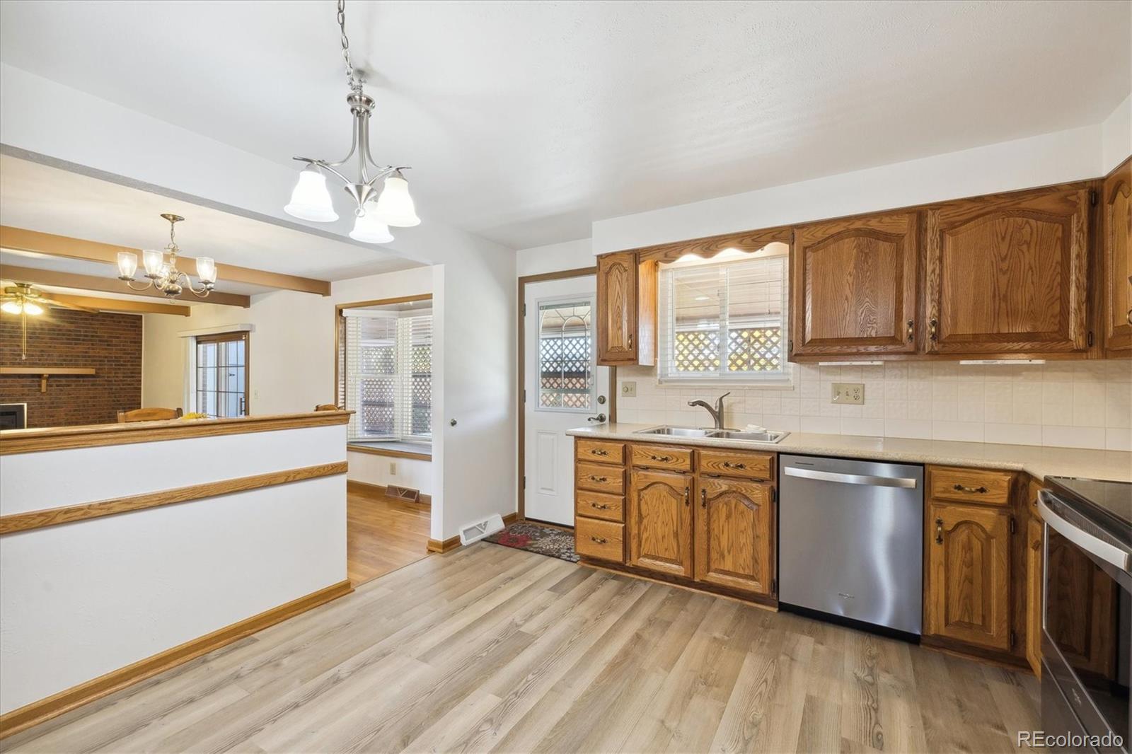 MLS Image #3 for 16332 e 7th drive,aurora, Colorado