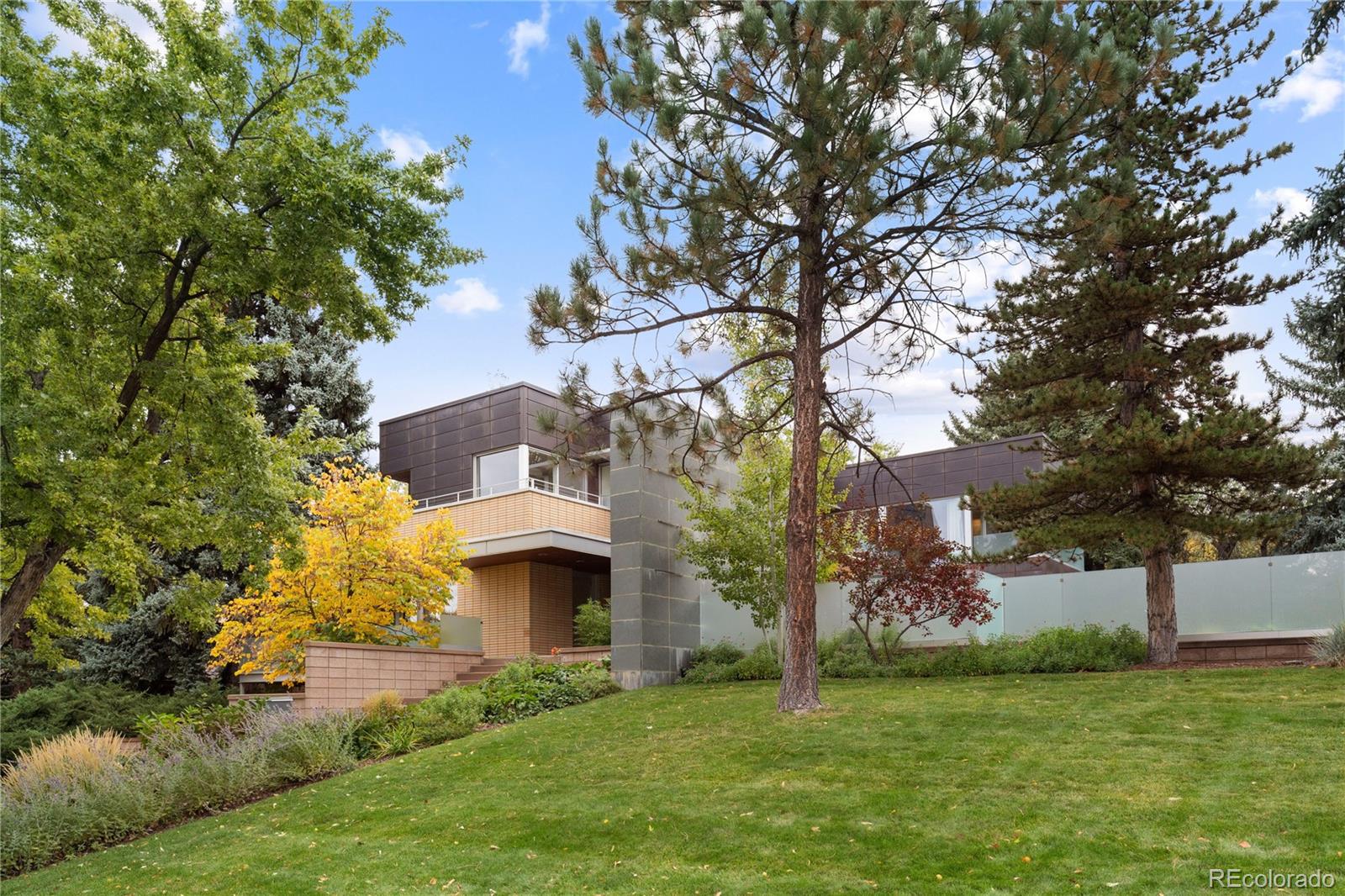 MLS Image #5 for 950 s steele street,denver, Colorado