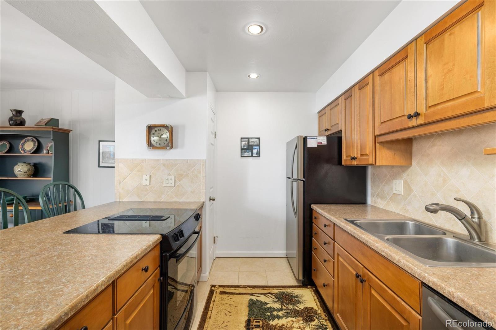 MLS Image #8 for 176 e la bonte street,dillon, Colorado