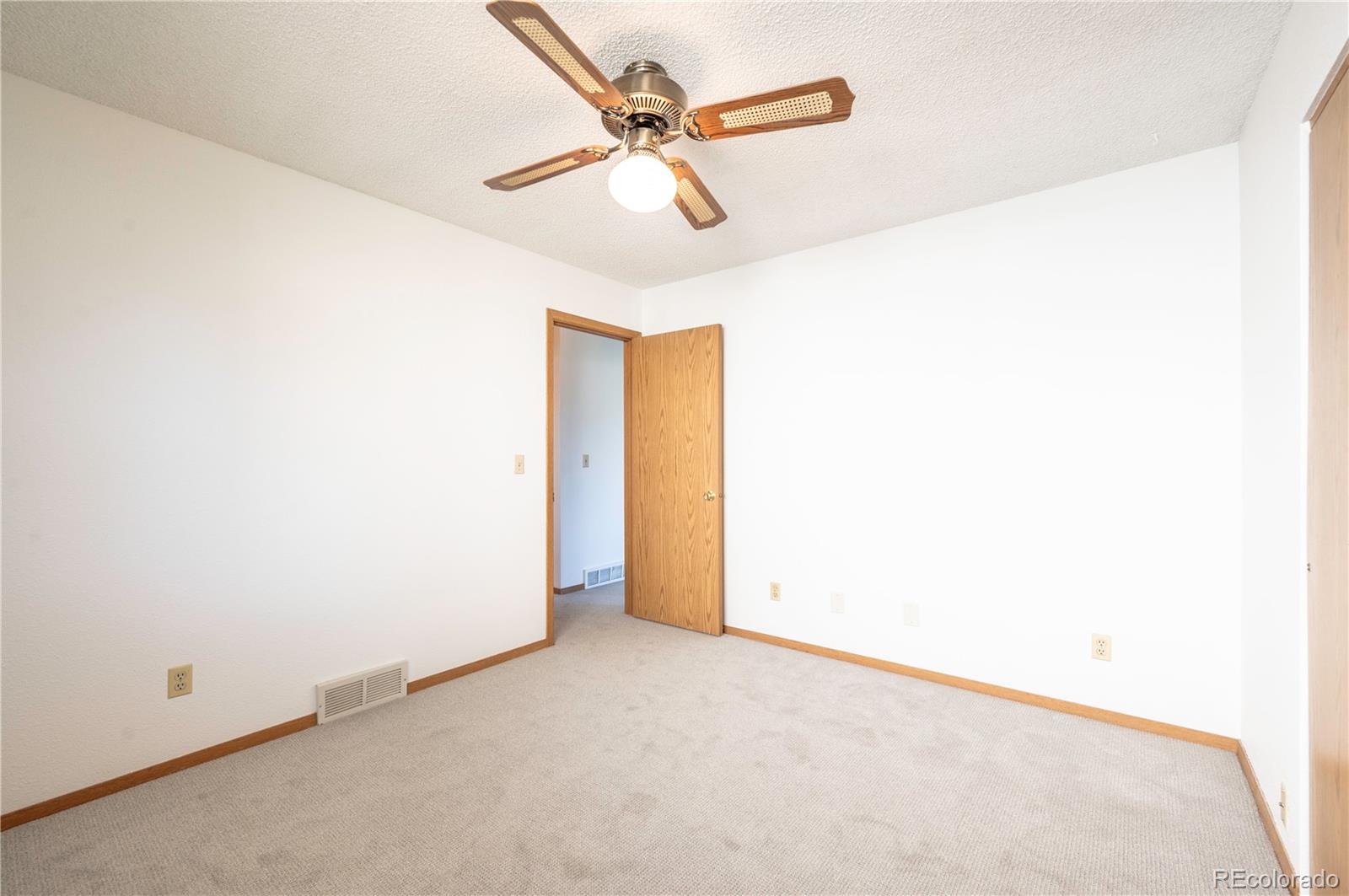 MLS Image #15 for 313  south ridge place,longmont, Colorado