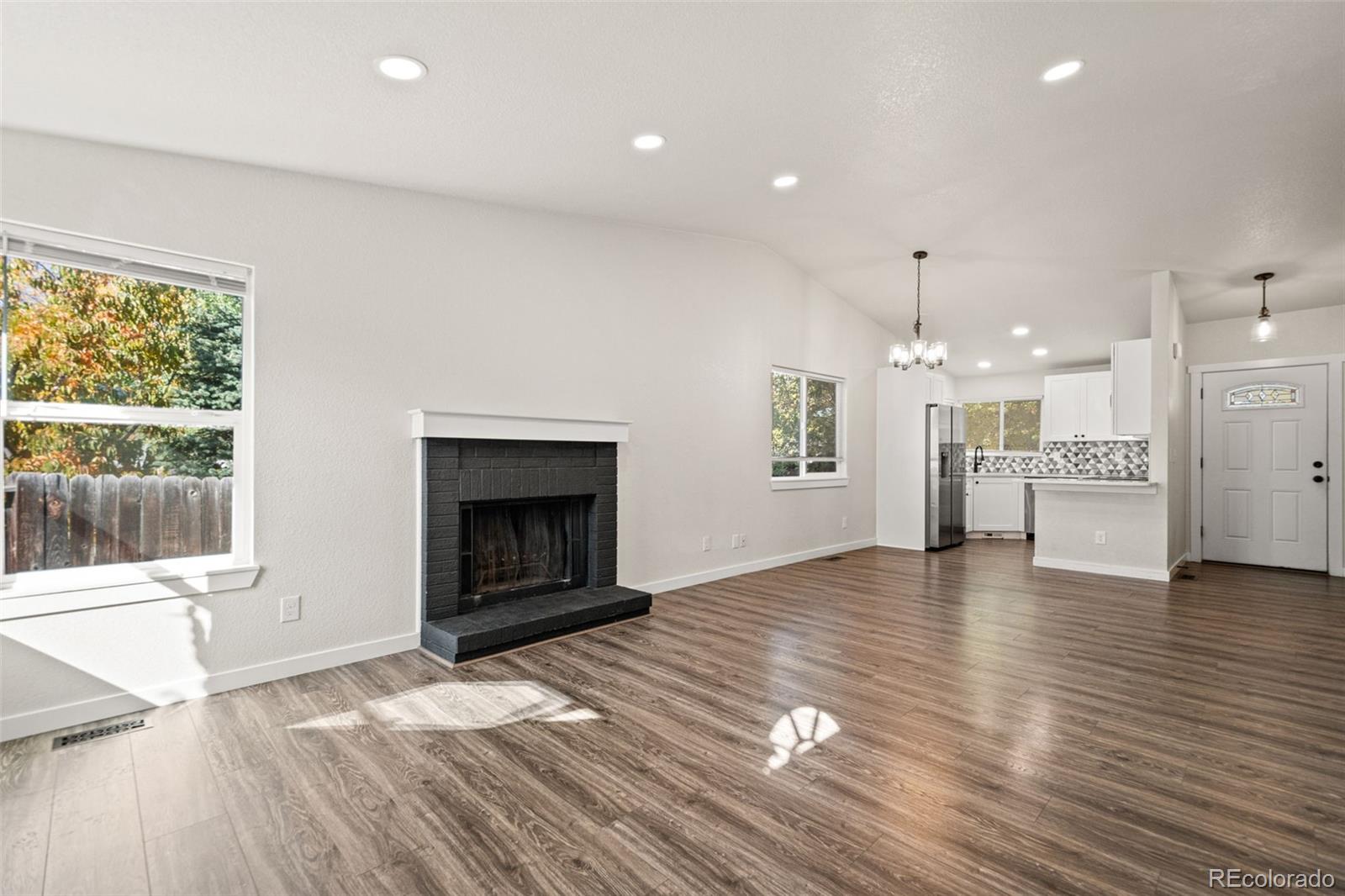 MLS Image #5 for 1543  feltham place,longmont, Colorado