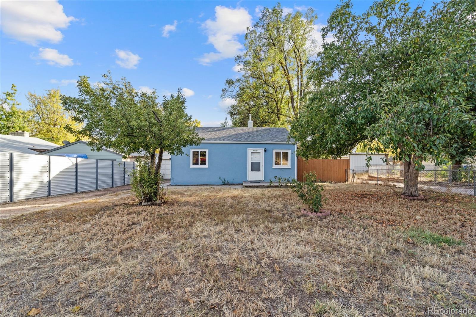 MLS Image #2 for 2219 e dale street,colorado springs, Colorado