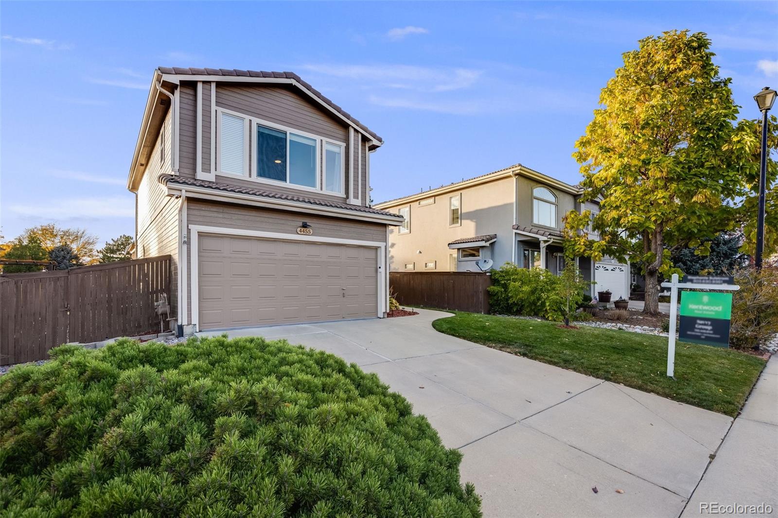 MLS Image #3 for 4455  lyndenwood circle,highlands ranch, Colorado