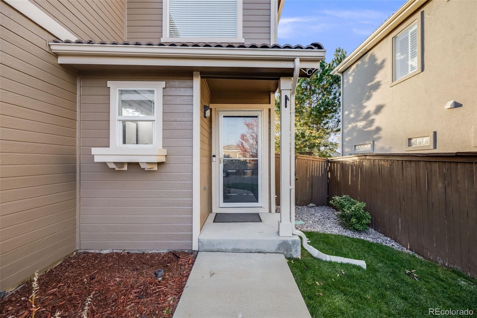 MLS Image #4 for 4455  lyndenwood circle,highlands ranch, Colorado