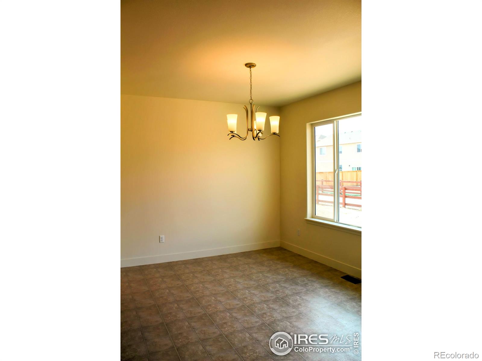 MLS Image #5 for 2370  candence lane,windsor, Colorado