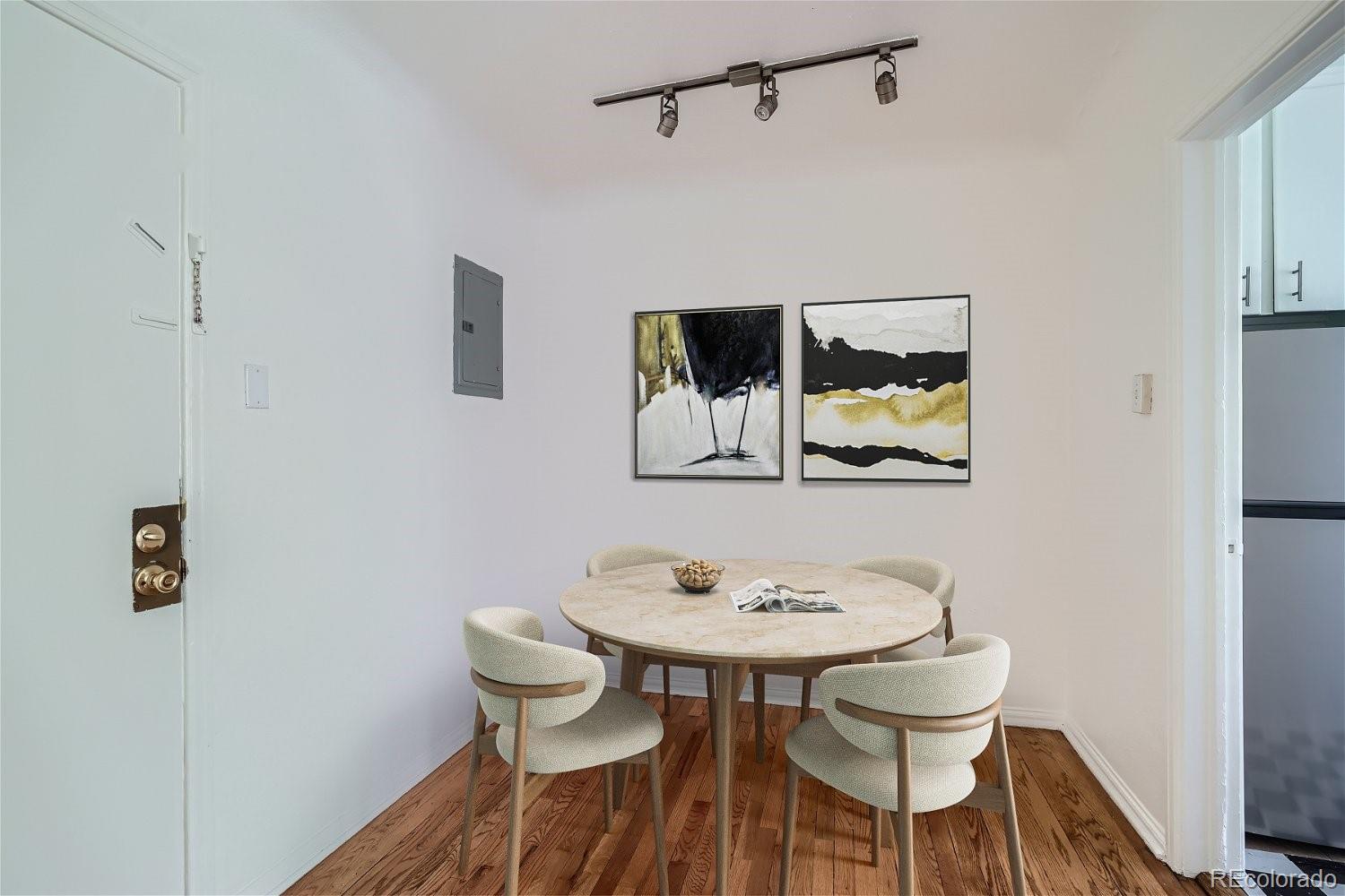 MLS Image #3 for 85 n grant street 22,denver, Colorado