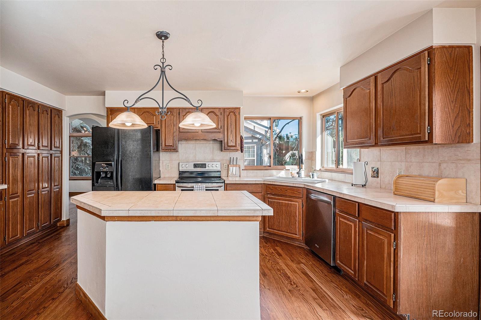 MLS Image #13 for 9212  prairie view drive,highlands ranch, Colorado