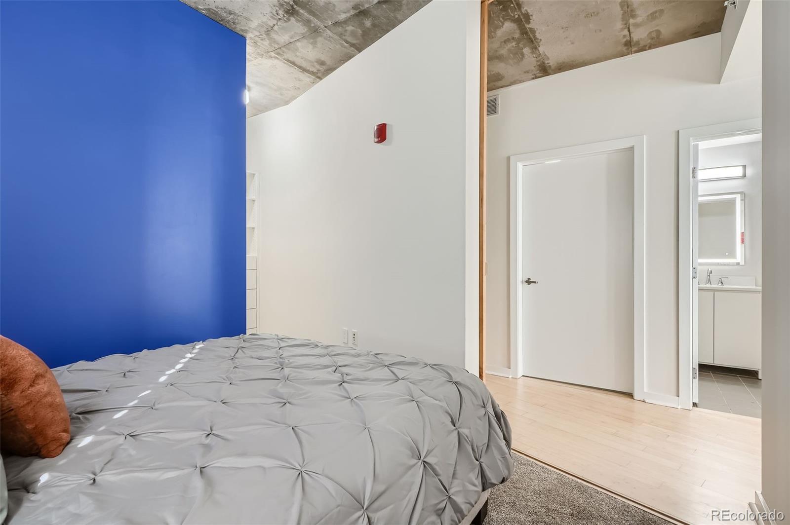 MLS Image #19 for 275 s harrison street 302,denver, Colorado