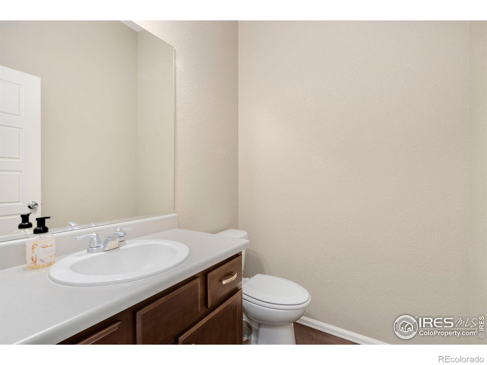 MLS Image #17 for 5985  story road,timnath, Colorado