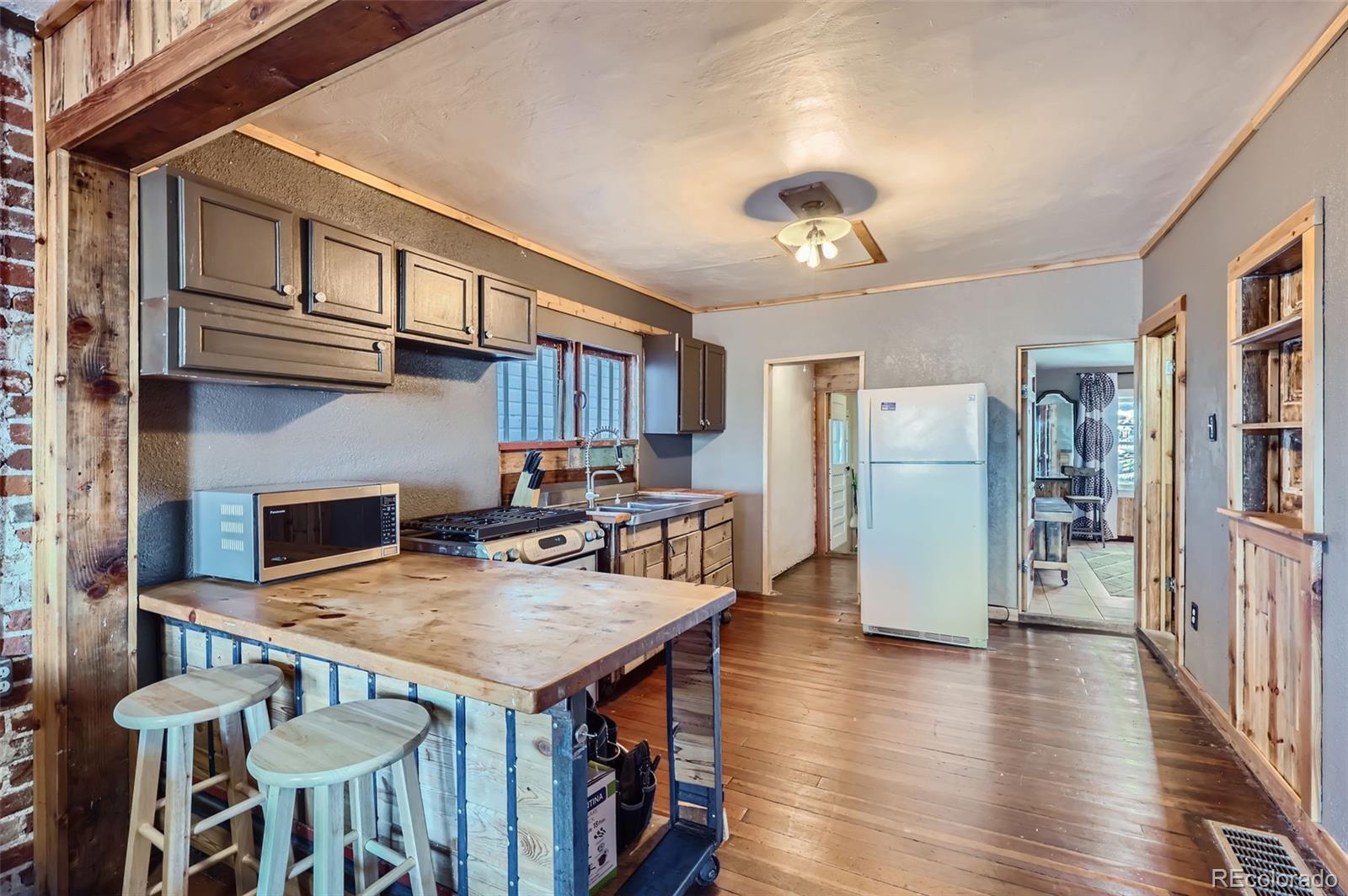 MLS Image #3 for 4435  pearl street,denver, Colorado