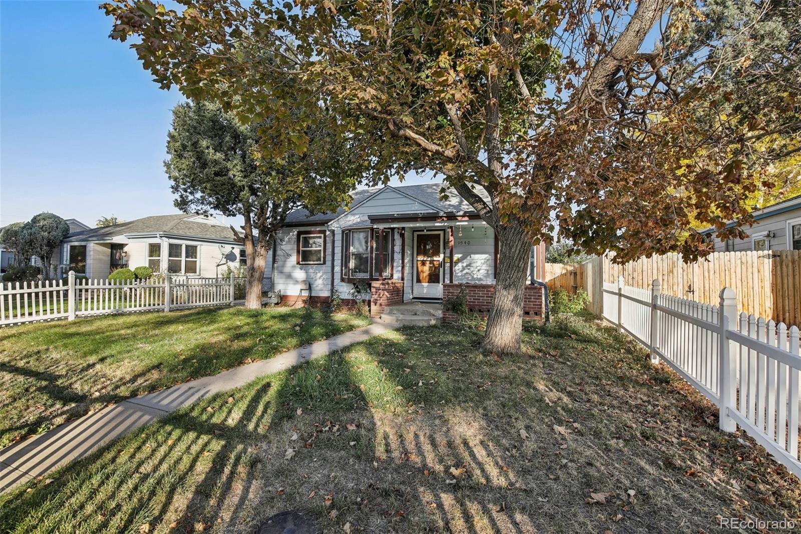 MLS Image #35 for 1340  xanthia street,denver, Colorado