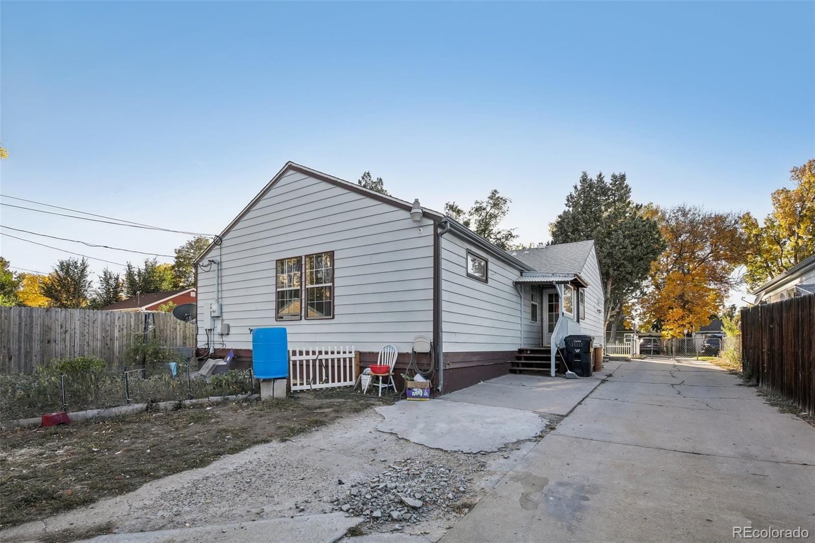 MLS Image #37 for 1340  xanthia street,denver, Colorado