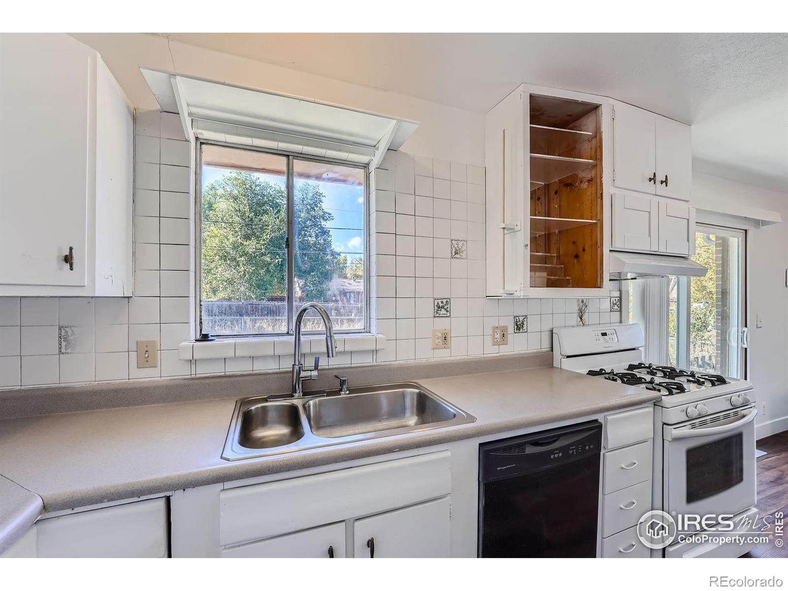 MLS Image #10 for 975  37th street,boulder, Colorado