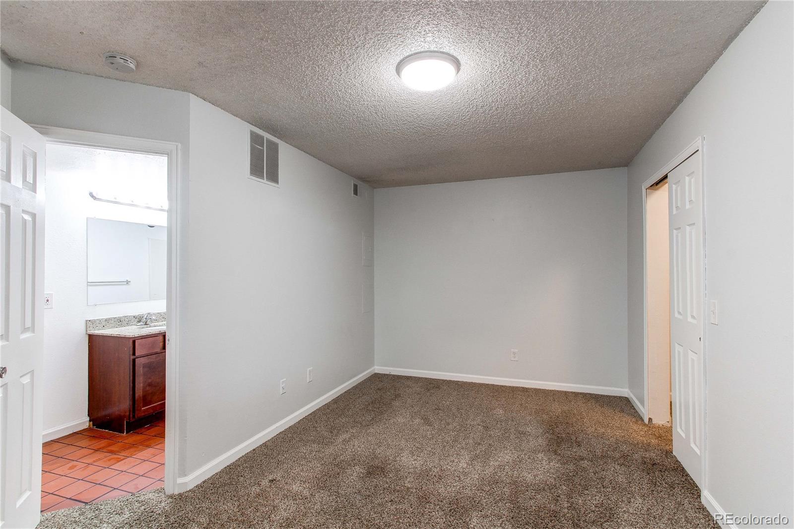 MLS Image #12 for 1845  kendall street,denver, Colorado