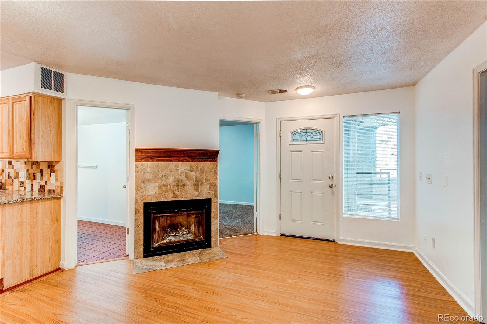 MLS Image #7 for 1845  kendall street,denver, Colorado