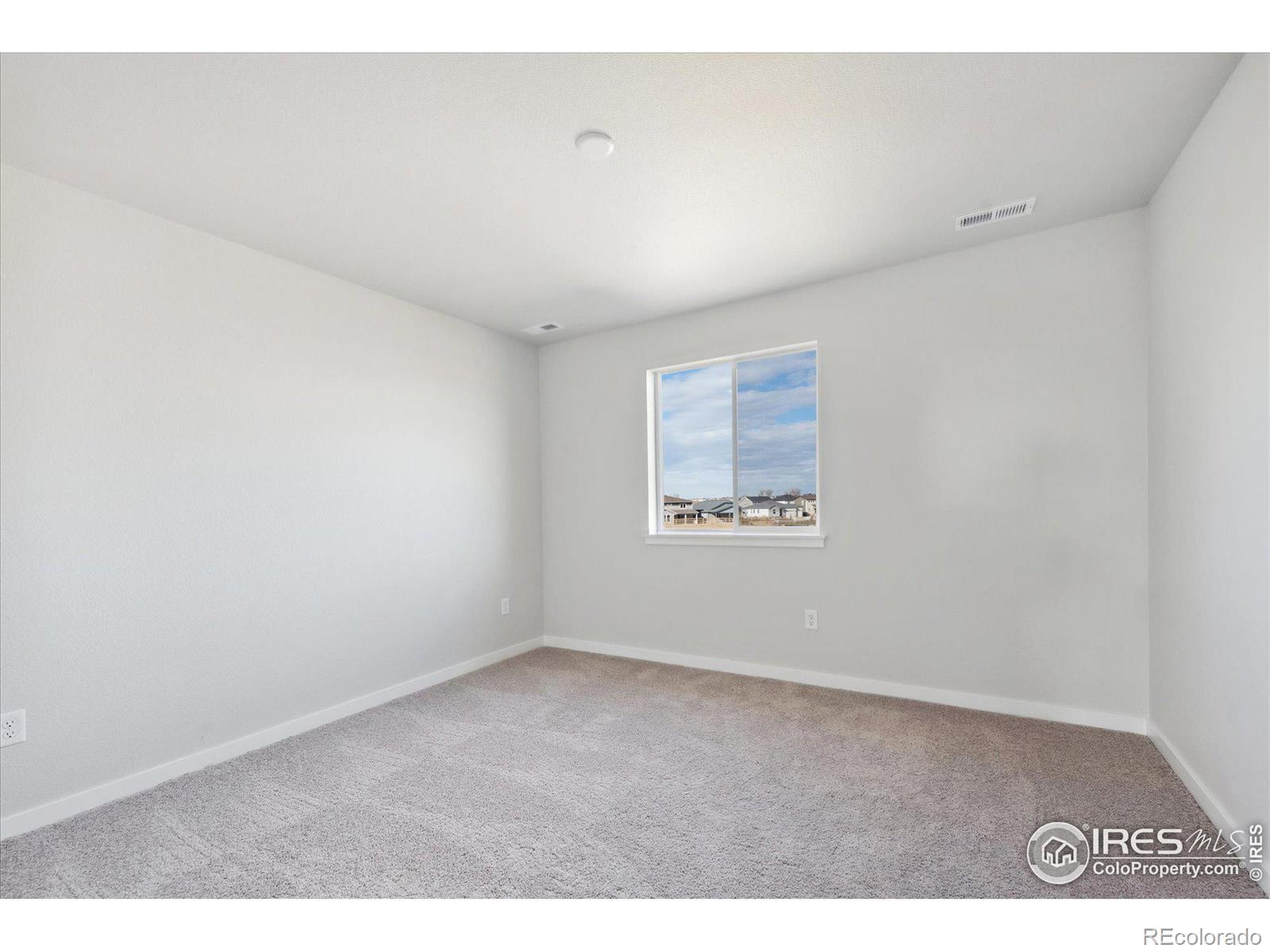 MLS Image #21 for 918  hummocky way,windsor, Colorado