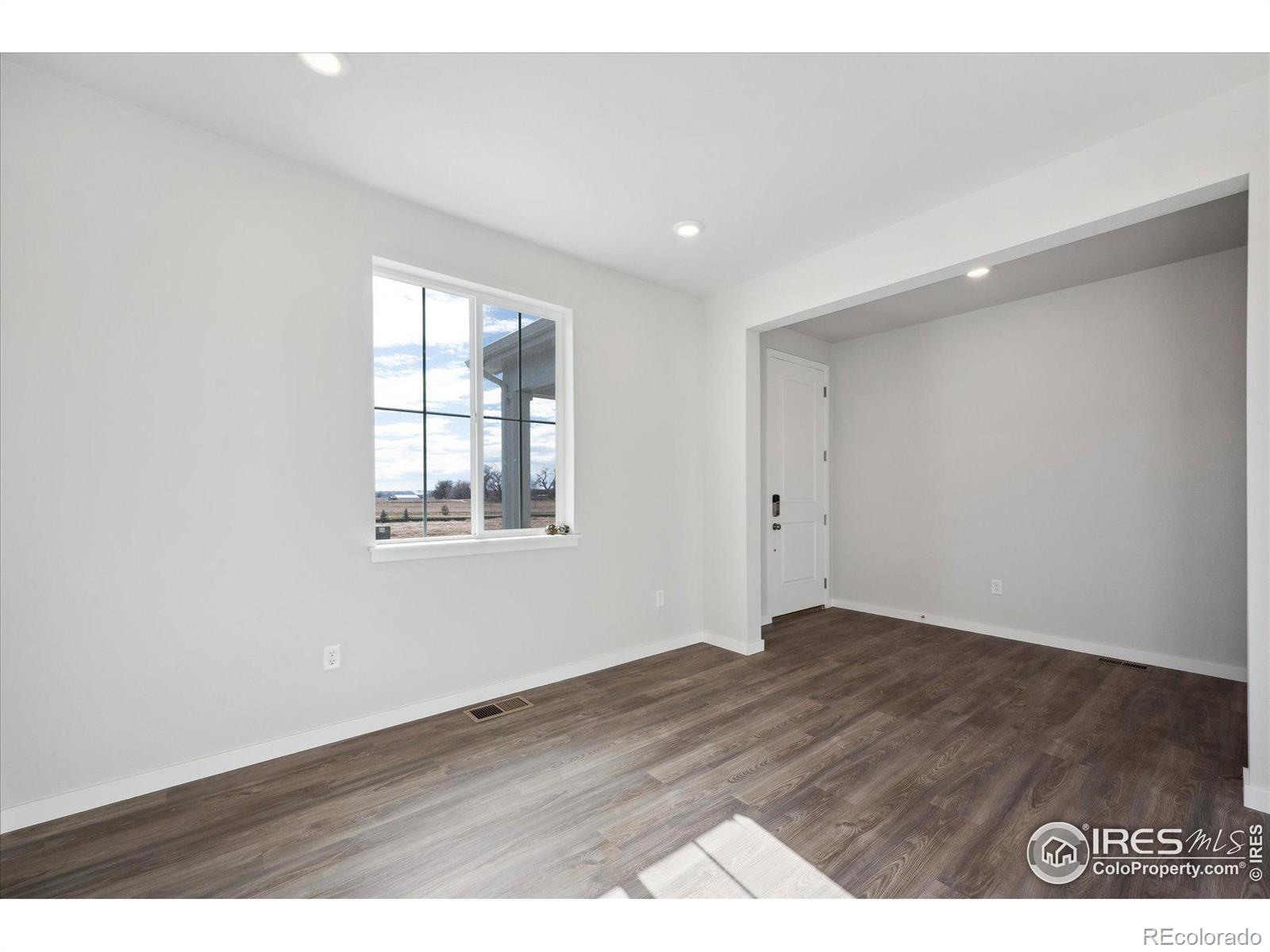 MLS Image #3 for 918  hummocky way,windsor, Colorado