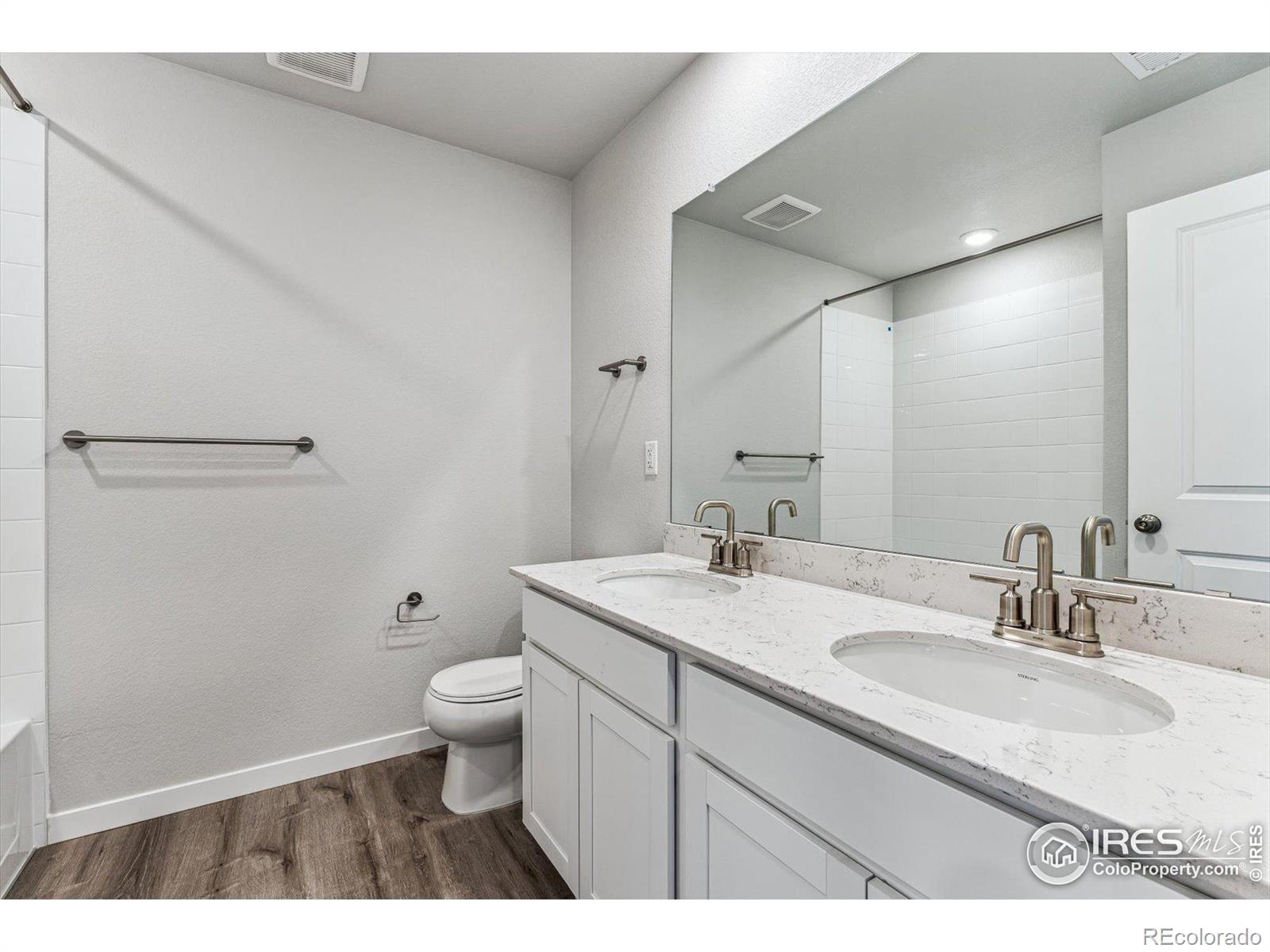 MLS Image #21 for 880  hummocky way,windsor, Colorado