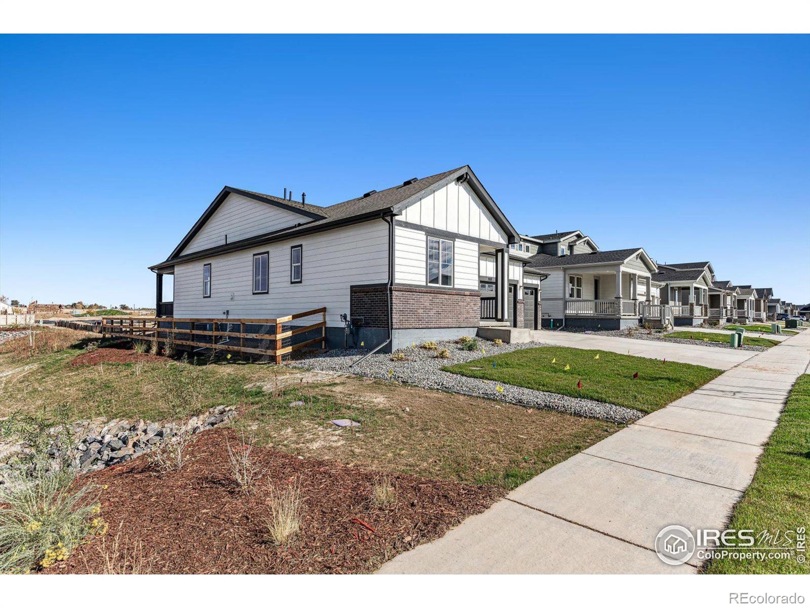 CMA Image for 888  Hummocky Way,Windsor, Colorado