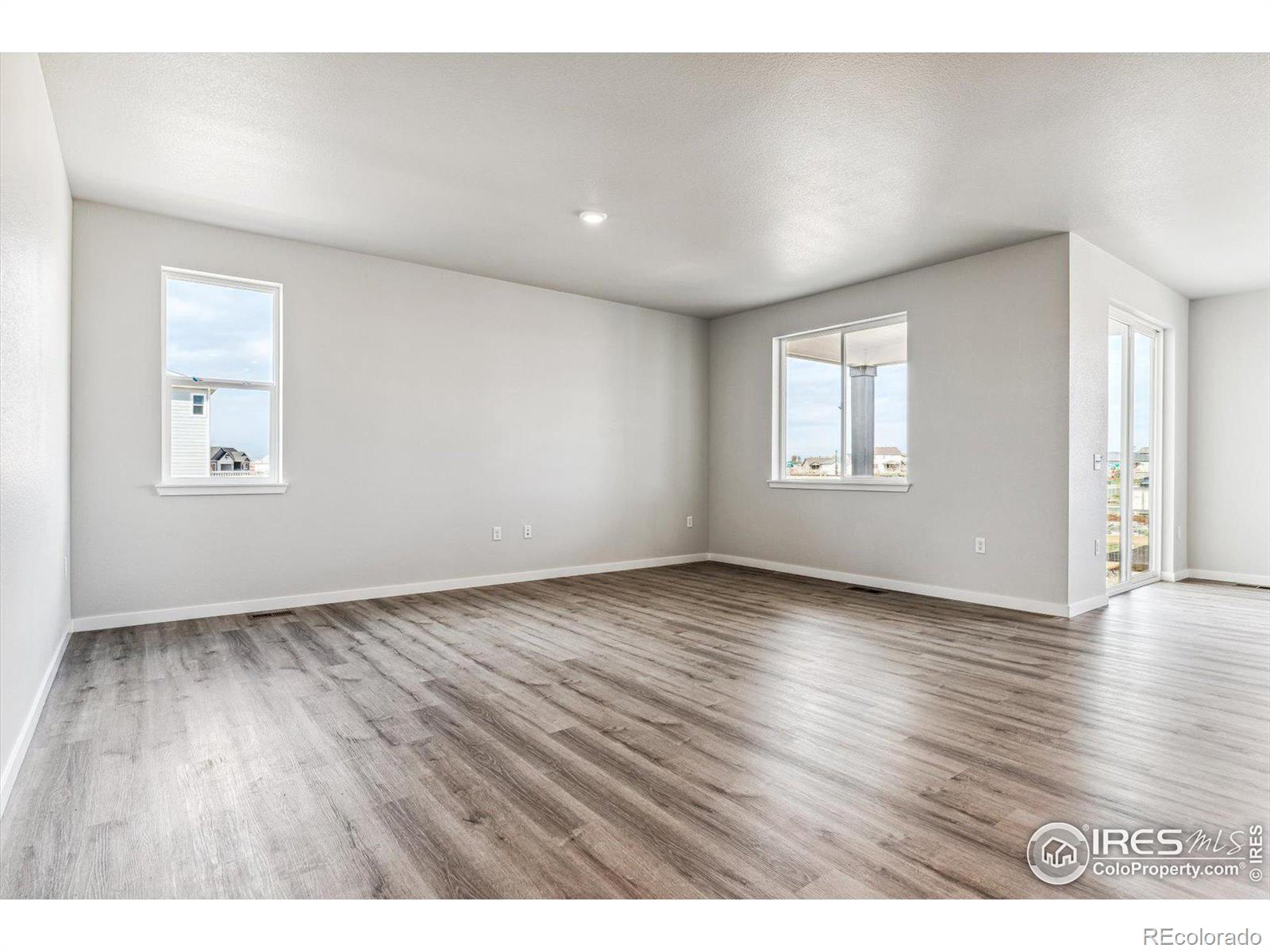 MLS Image #4 for 888  hummocky way,windsor, Colorado