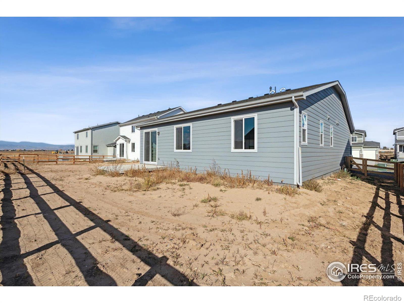 MLS Image #24 for 869  hummocky way,windsor, Colorado